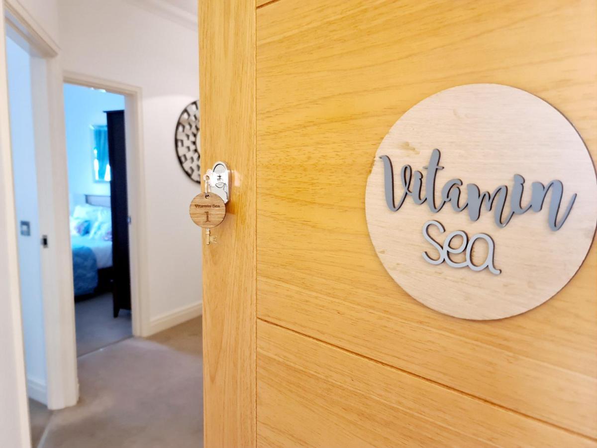 Vitamin Sea Beachfront Apartment Ramsgate - Sleeps 4 Buitenkant foto